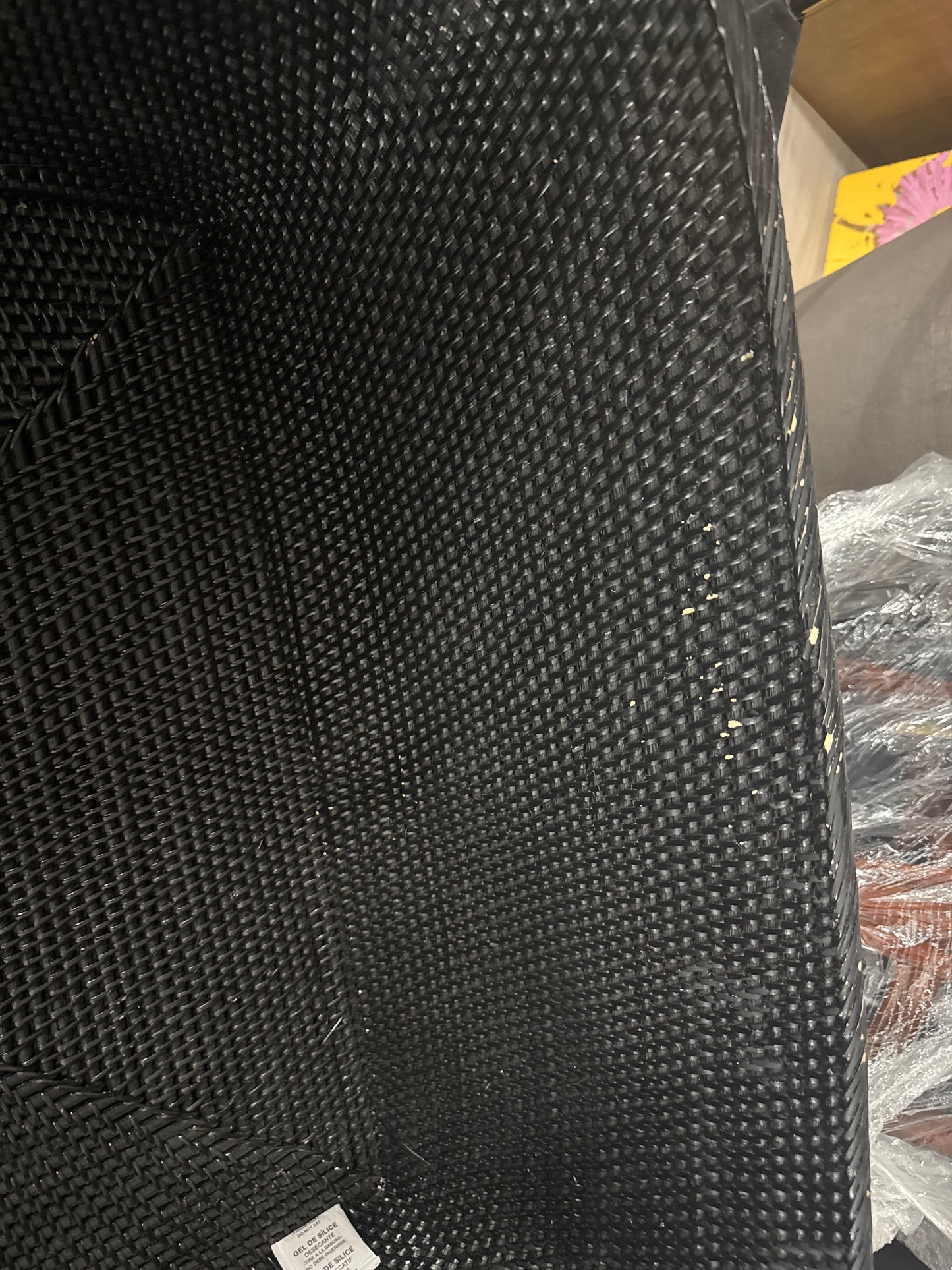 Panier en rotin noir Thelma
H 14 po xl 31 po x P 25 po