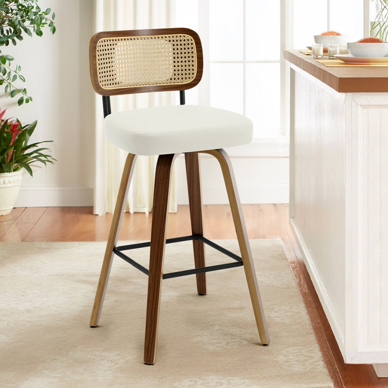 Tabouret de bar pivotant Julieza en rotin rembourré