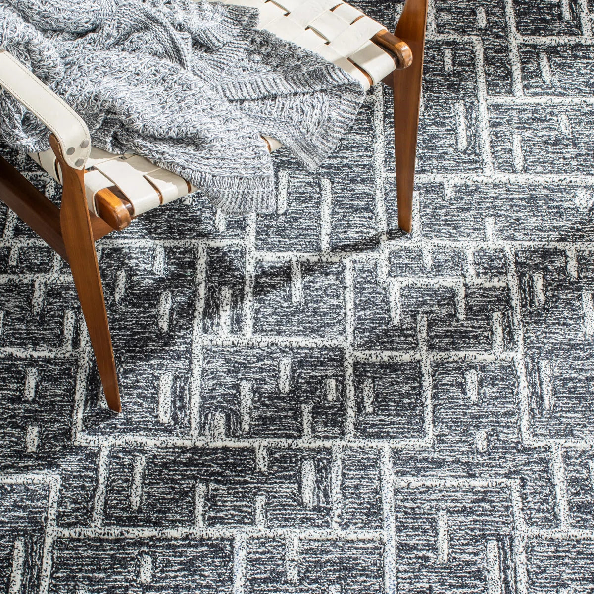 Willowood Hand Tufted Wool Rug 6x9