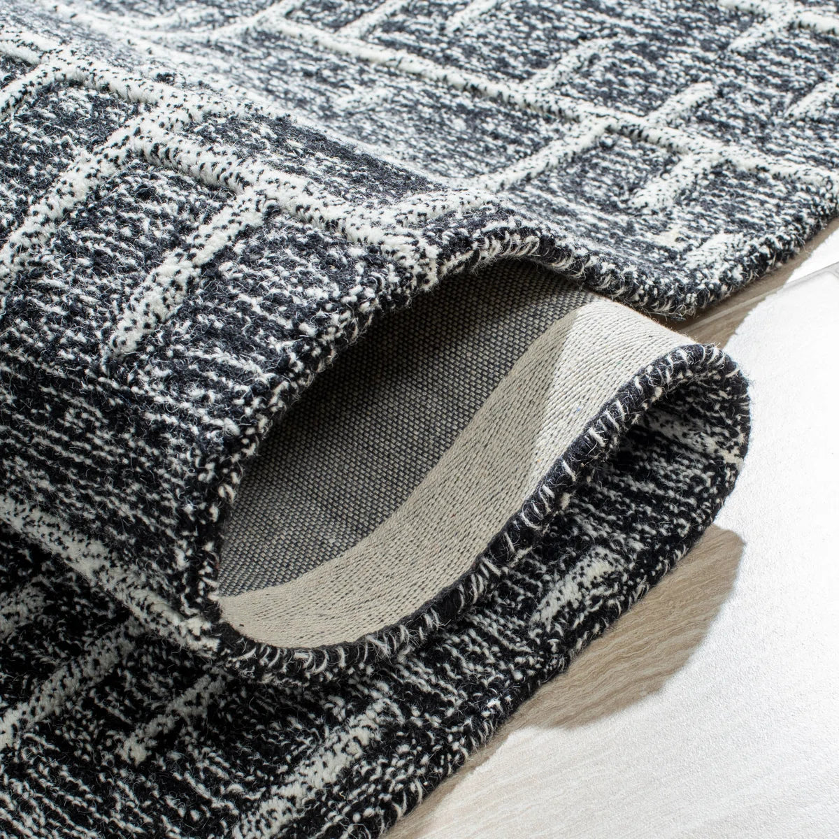 Willowood Hand Tufted Wool Rug 6x9