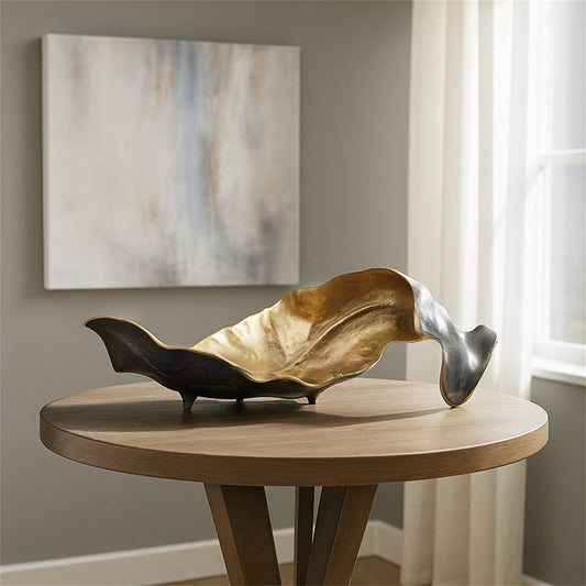 Sculpture de table en forme de feuille