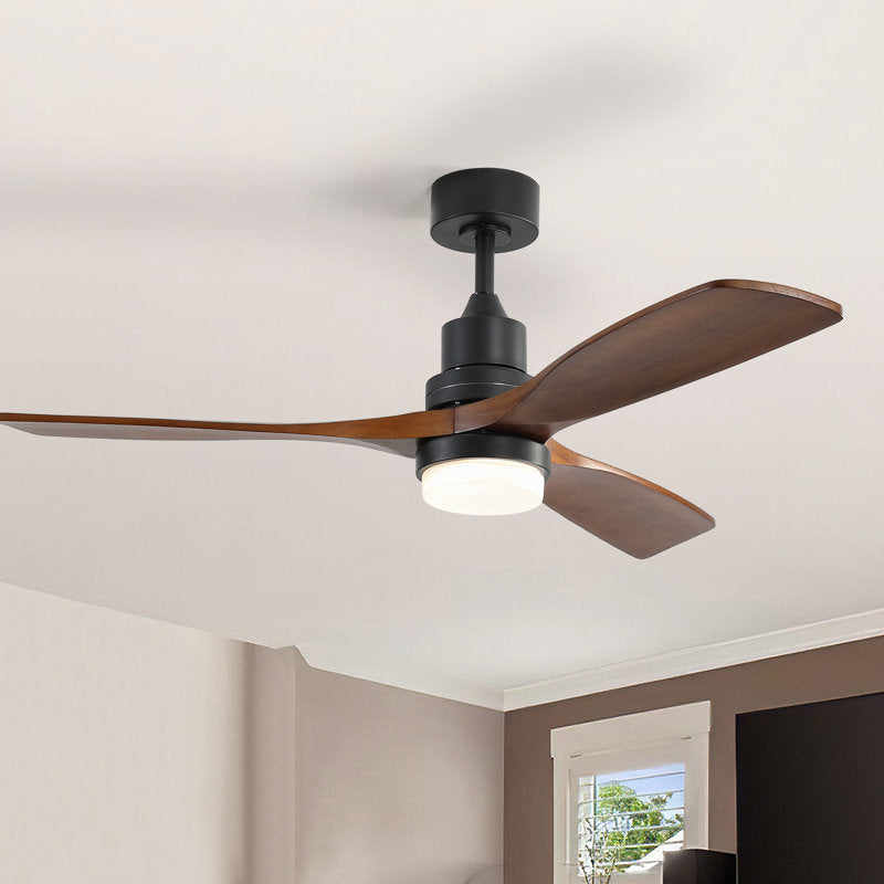 Ventilateur de plafond standard Shylo 5 pales de 132 cm (52 ​​po) avec éclairage LED intégré, noir et marron