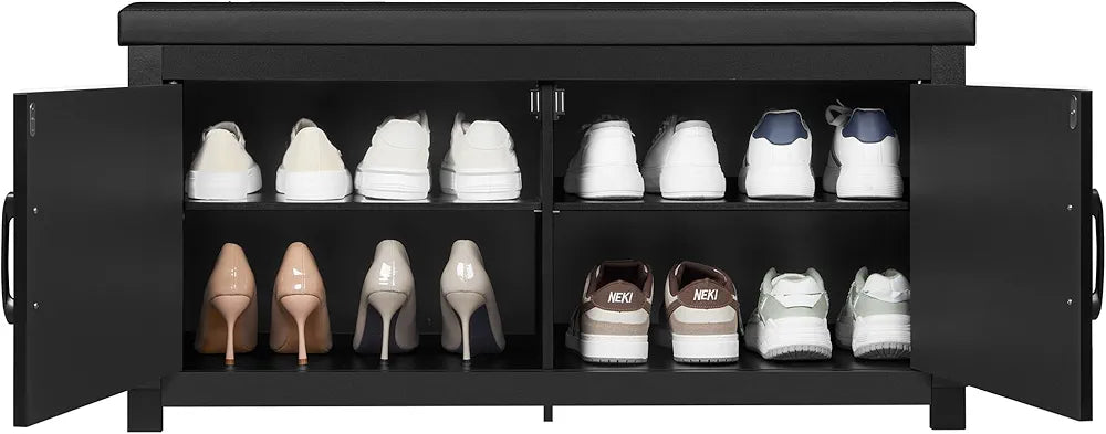 Banc de rangement pour chaussures de style campagnard, banc à chaussures à 2 niveaux avec coussin d'assise rembourré et 2 portes de grange, banc d'entrée avec étagère réglable, meuble à chaussures pour salon, chambre, antique (noir)