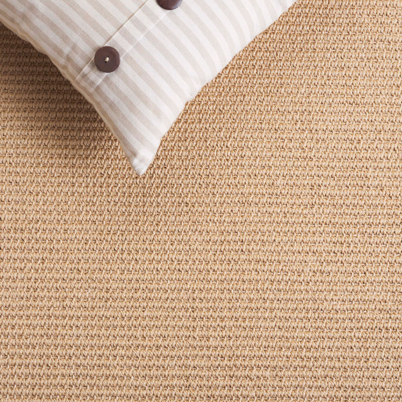 Tapis Hulene 109 maïs / beige
 Carré (1,83 m x 1,83 m)