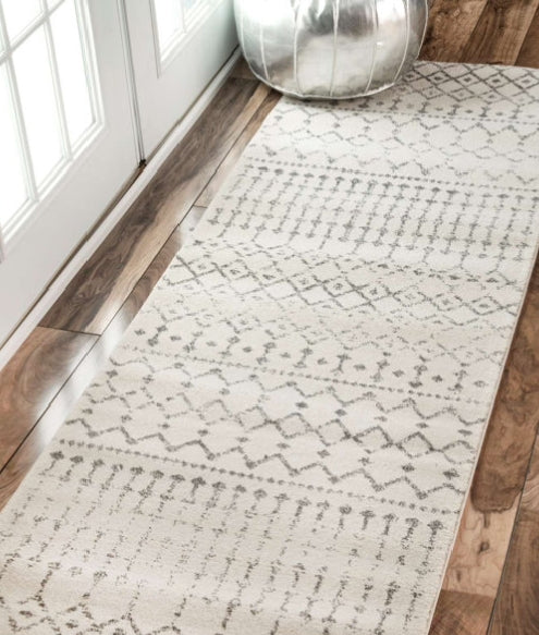 Giannini Moroccan Rug Runner with Grey/Off-White Geometric Pattern 2 ft 8 in x 12 ft